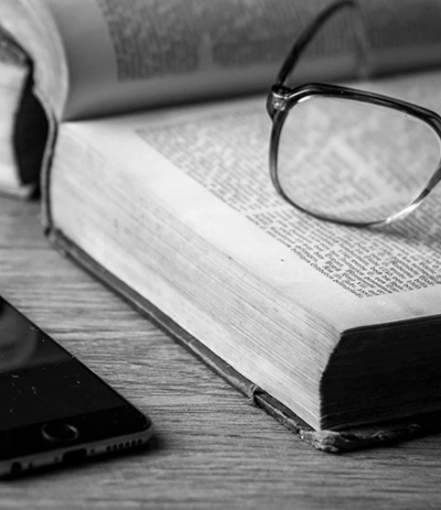 FEATURED A Guide to Writing Your Novel in One Year
  